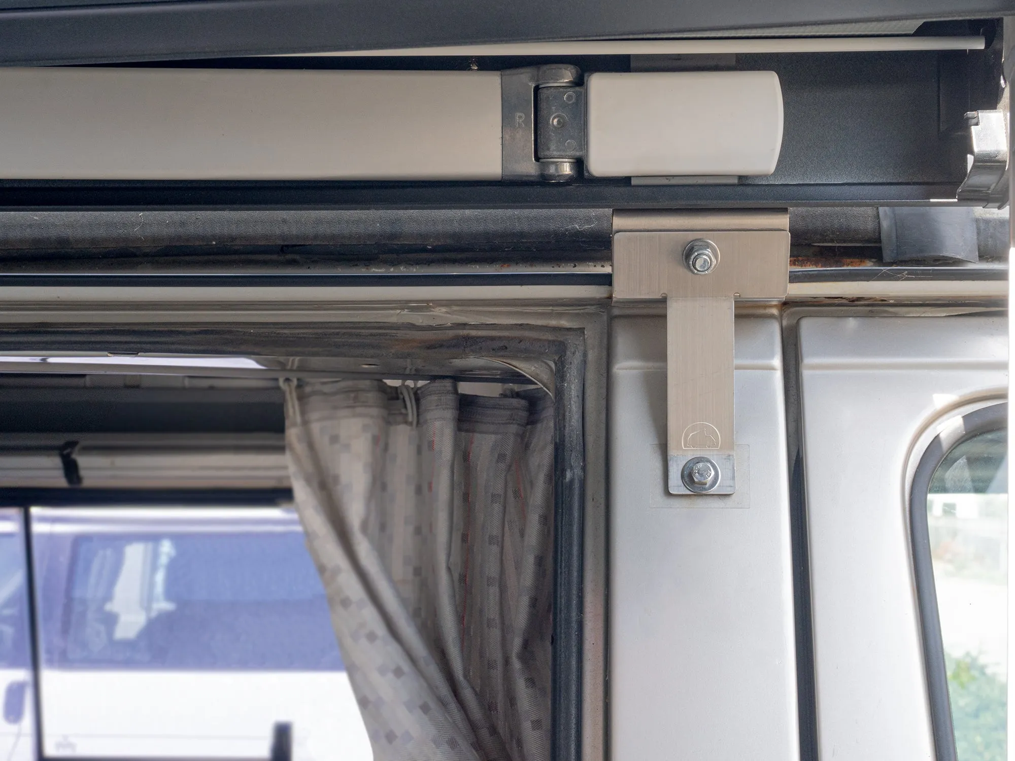 Awning or Shower Mounting Kit [Bus & Vanagon]