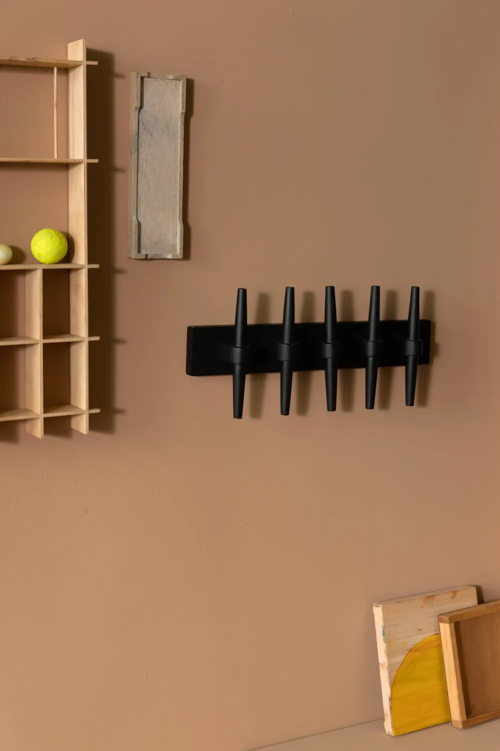 Lacquered Wood Wall Coat Rack | Dutchbone Jakub