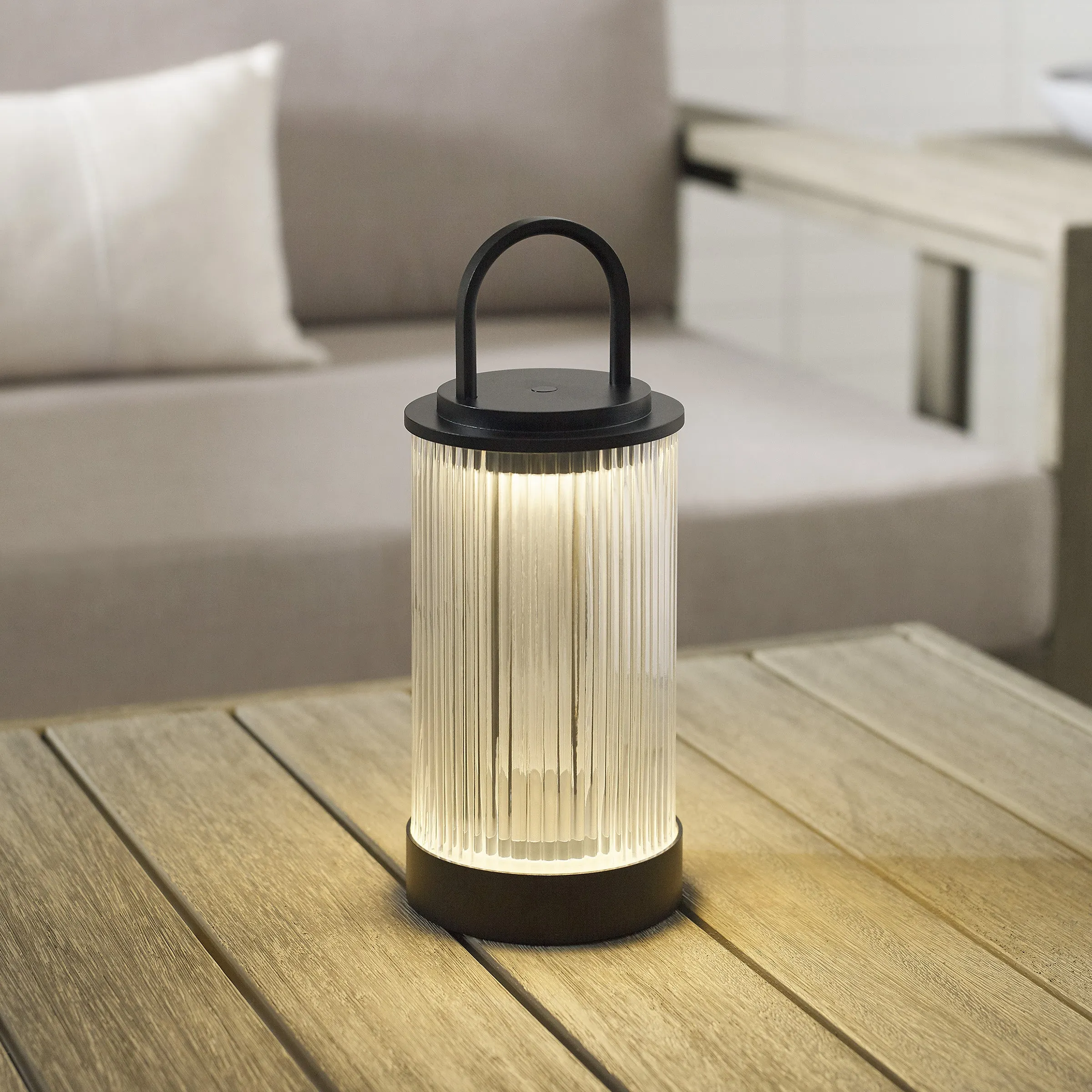 Tawa Portable LED Table Lamp