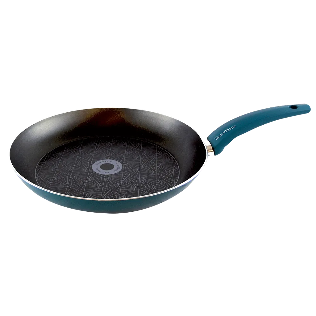 TC119A 12.5 Inch NonStick Aluminum Skillet by Taste of Home